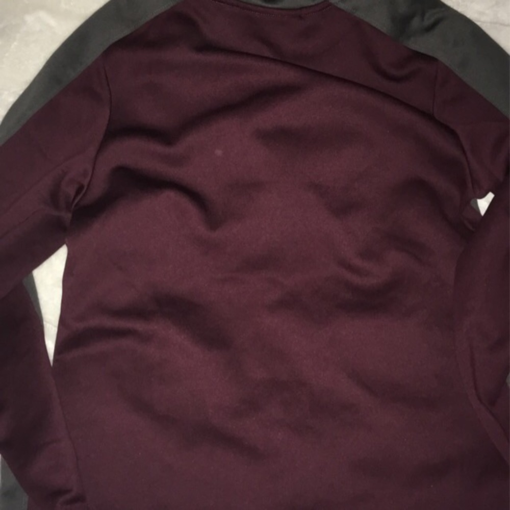 Boys Large Under Armour Zipup Hoodie